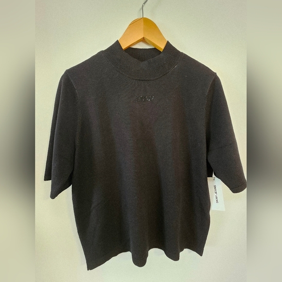 DKNY Black Short Sleeve Front Logo Knit Sweater Top Rayon Size L - Picture 1 of 8